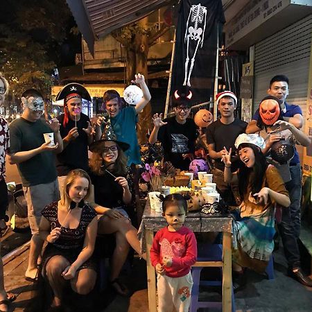 Daisy Hostel Ханой Екстериор снимка
