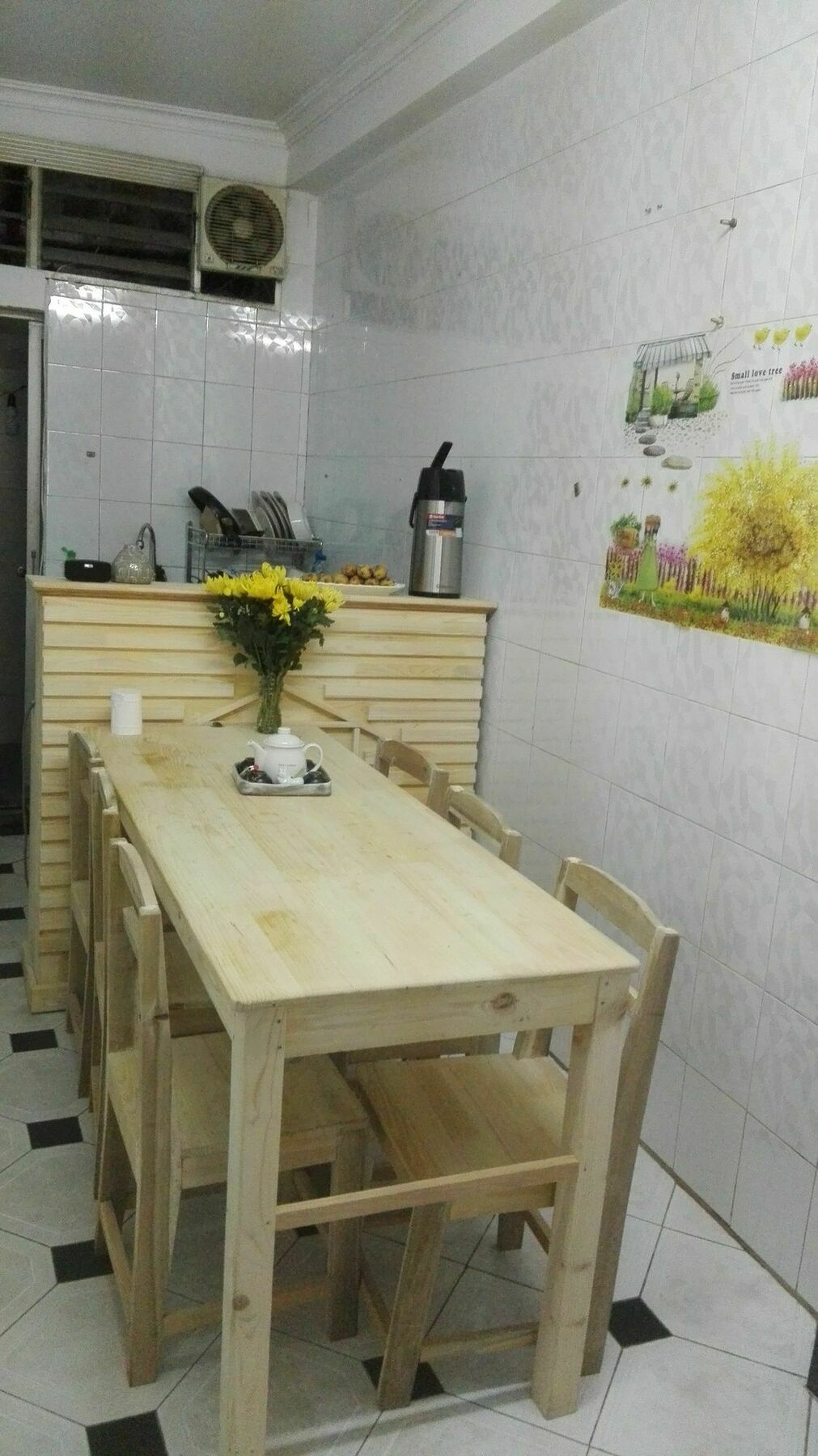 Daisy Hostel Ханой Екстериор снимка