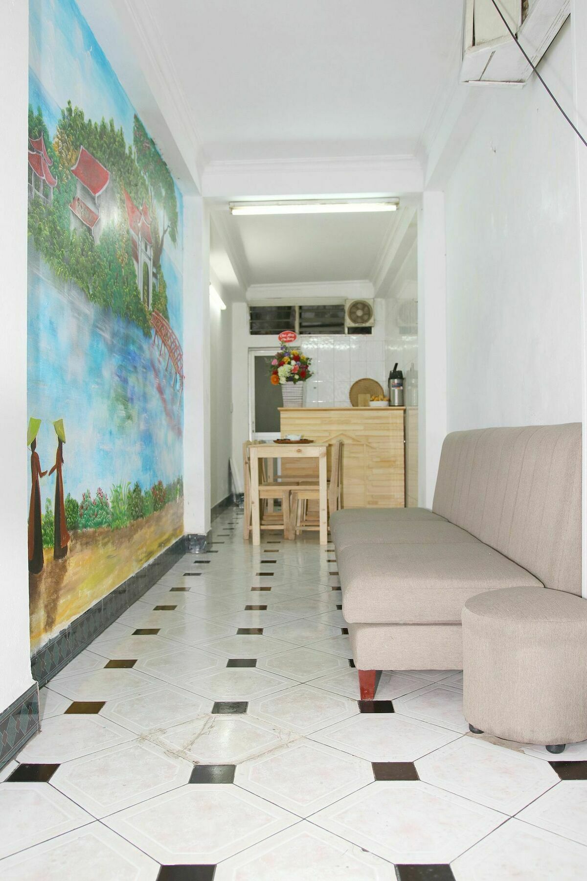 Daisy Hostel Ханой Екстериор снимка