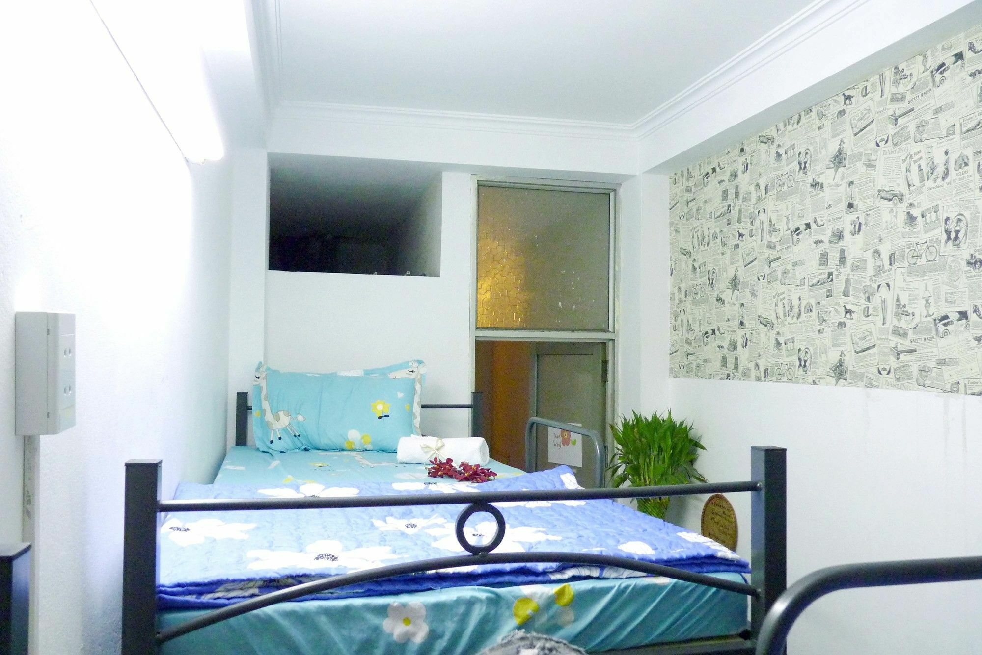 Daisy Hostel Ханой Екстериор снимка